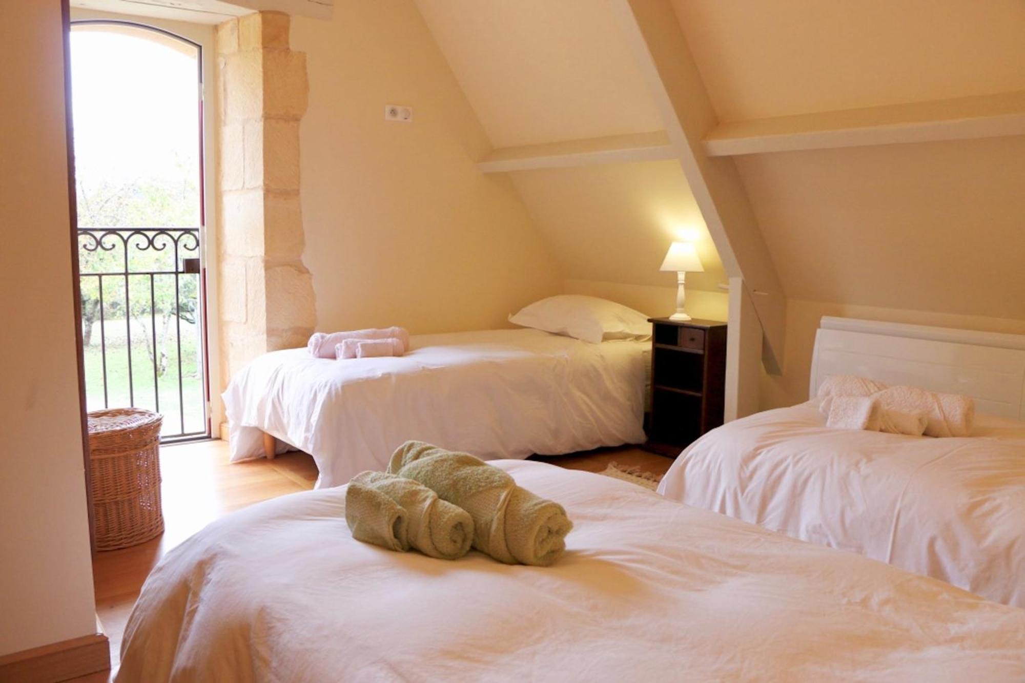Les Perroutis Villa Saint-Alvere Bagian luar foto